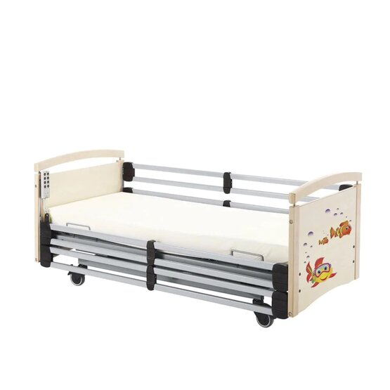 Pediatric bed with electric height adjustement