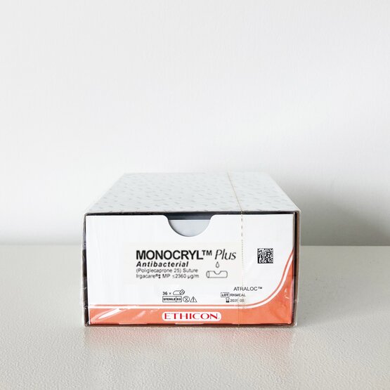 Monocryl Plus 4/0, ongekleurd,  13mm naald (P-3), 45cm (l) draad- MCP4940H