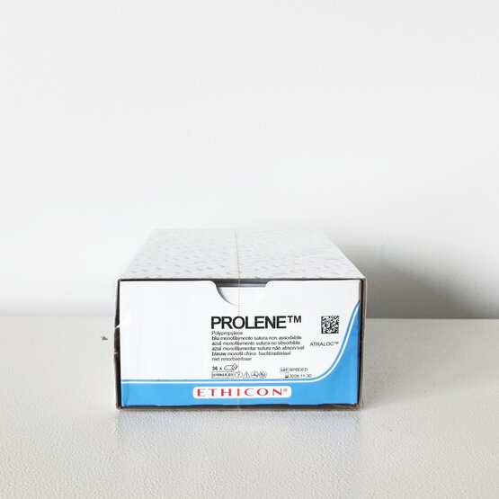 Prolene 4/0, blauw, 16mm naald (PC-3), 45cm (l) draad- W525