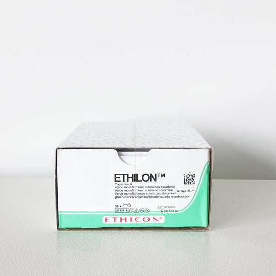 Ethilon 2/0, noir, 26mm aiguille (FS), 45cm (l) fil- 664H